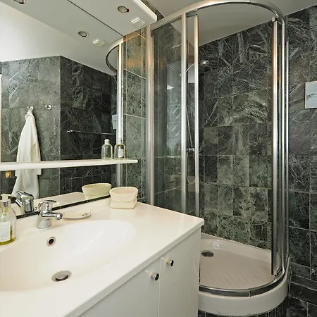 Studio Splendid Five Stars Holiday House *