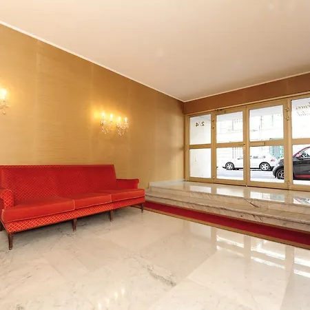 Studio Splendid Five Stars Holiday House Apartamento *