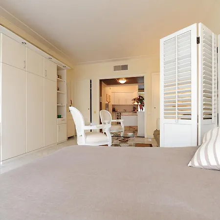 Apartamento Studio Splendid Five Stars Holiday House *